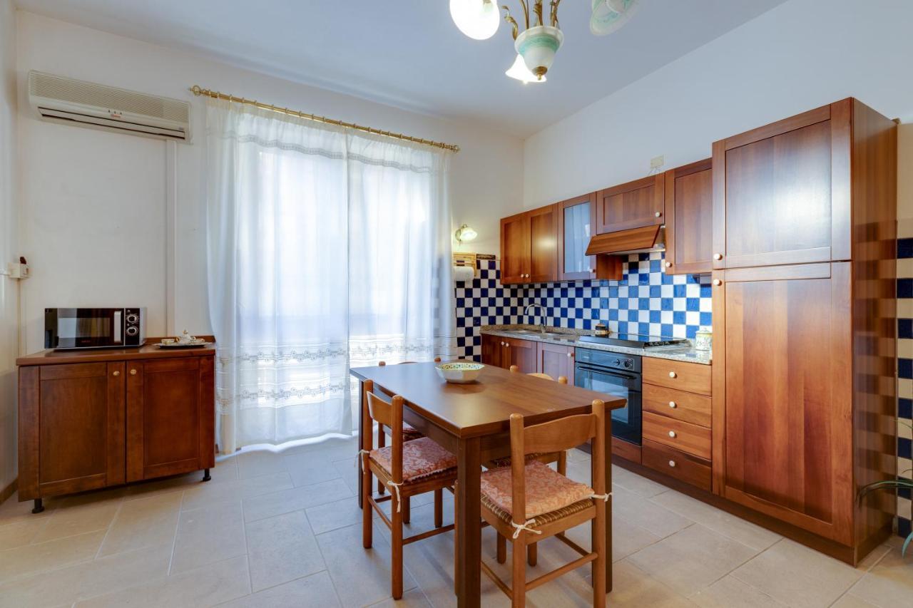 Casa Vacanze Maria Bosa Luaran gambar